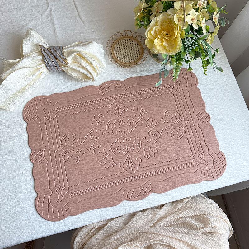 Imitation Leather Totem Dining Placemat Oil-Proof Waterproof Place Mat Retro Relief Table Mat for Kitchen Table Coffee Pad