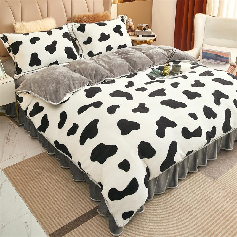 

Комплект из 4-х предметов утепленного зимнего одеяла из молочного бархата, машинная стирка, многокомпонентный комплект для общежития 1.8m