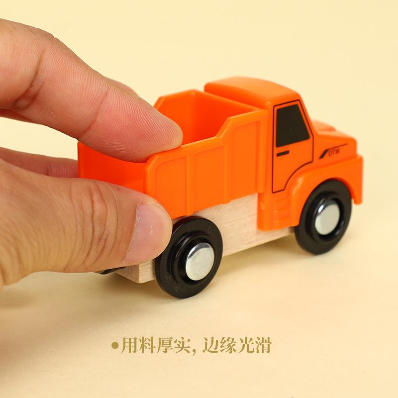 1PC Wooden Magnetic Train Car Locomotive Toy Wood Railway Car Truck Accessories Fit Biro Wooden Tracks Toys for Children Gifts
