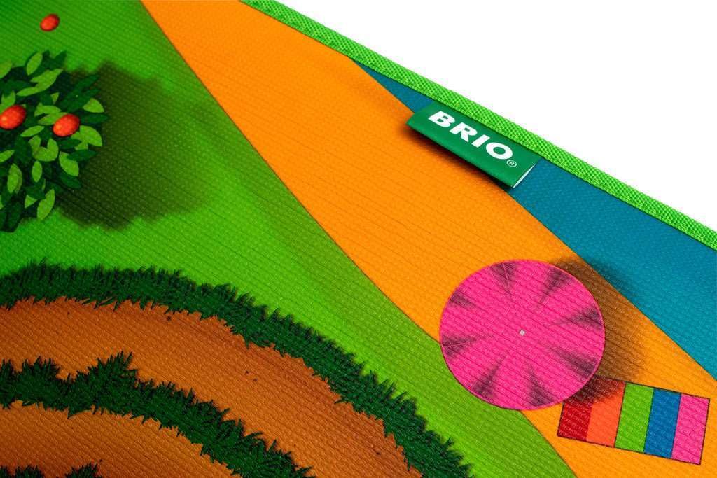 BRIO Play Mat with Wooden Rails 33994