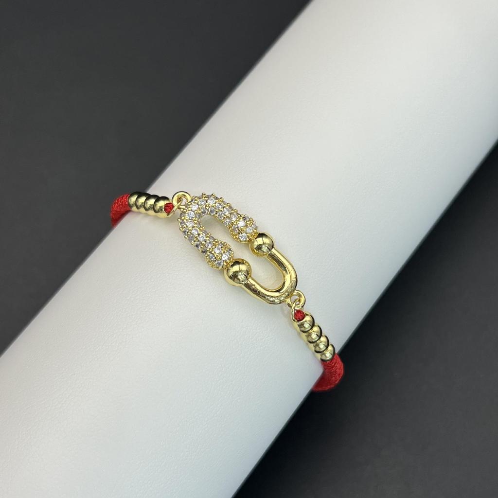 Rotes Kordel Zirkon O-förmiges Armband, Kordelzug T-Stil Modeaccessoire