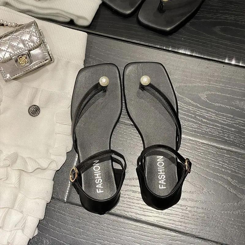 

Fashion Roman Style Flat Rubber Sandals for Women Summer 2025 Offers Original Woman Shoes Chic and Elegant Designer Sandal Wholesale Vip 40