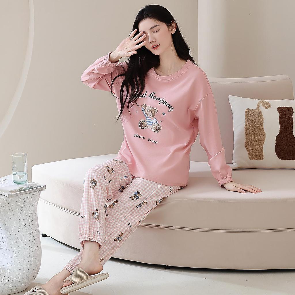 100% Cotton Women's Pajama Set – Breathable, Sweat-Absorbent, Long Sleeve Crew Neck for Indoor & Outdoor Wear (Autumn/Winter)