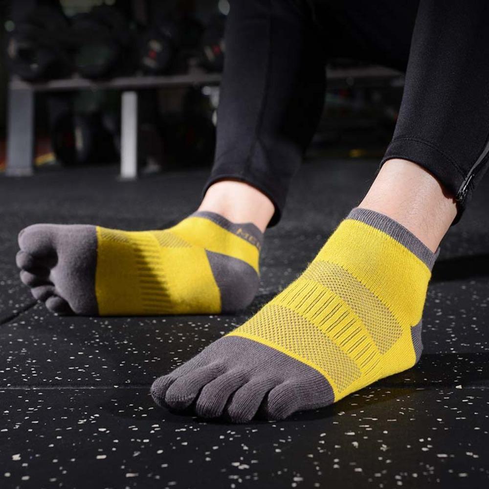 

Men Women Sweat Absorbing Short Tube Socks Sport Hosiery Split Toe Socks Five-Finger Socks yellow-Women