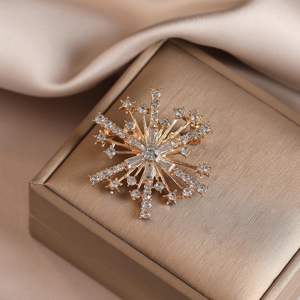 Get Rich Right Away, Alloy Year of the Horse Brooch, Light Luxury Women's Pin, Fashion Natal Year Brooch Jewelry