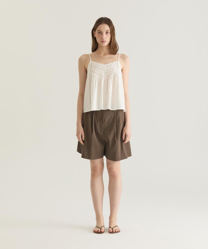 Oteumilkape Pintuck Lace Sleeveless Top - Ivory