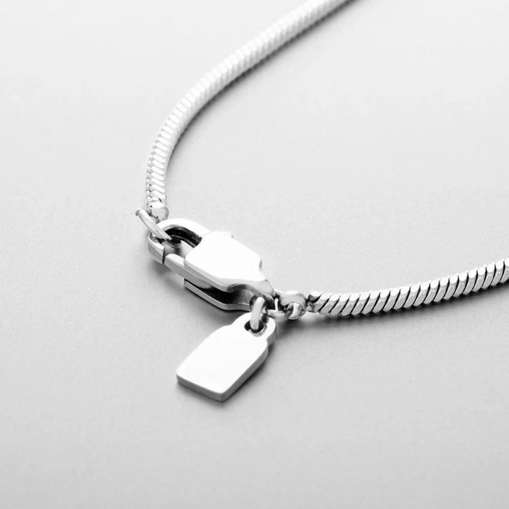 eManco Luxury Niche Snake Chain Square Pendant Necklace - Stainless Steel Layered Jewelry
