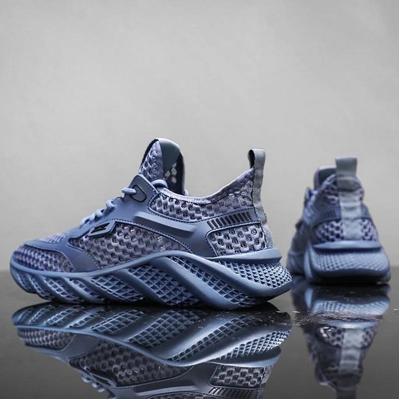 Men's Sneakers Mesh Hollow Out Breathable Casual Shoe Outdoor Non-Slip Wading Shoes for Men Light Sport Running Shoes Tenis 2024