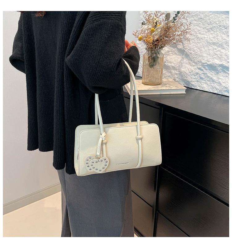 Popularna retro torba pod pachę, niszowy styl antyczny, nowa moda wszechstronna, przenośna torba na ramię wszystko gotowe.