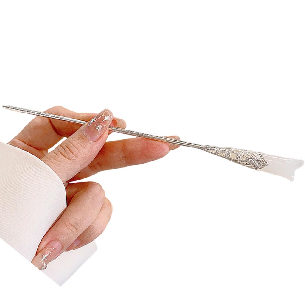 Ancient Style Metal Hair Stick For Women Elegant Hairpin For Wedding Party And Daily Use With Flower and Tassels Decors