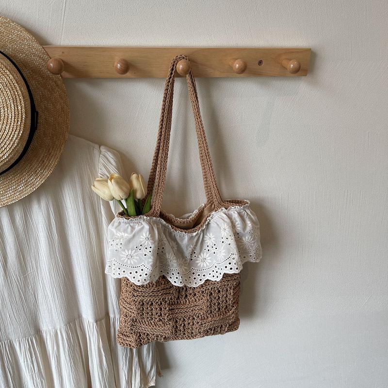 

Large capacity bag women s 2025 new summer lace hollow woven shoulder bag college student tote bag casual хаки