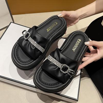 Sapatos de mulher – Sandálias