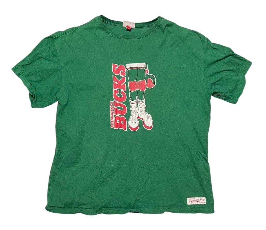 Vintage Mitchell Ness Milwaukee Bucks Green XXL Short Sleeve Shirt Y2K L