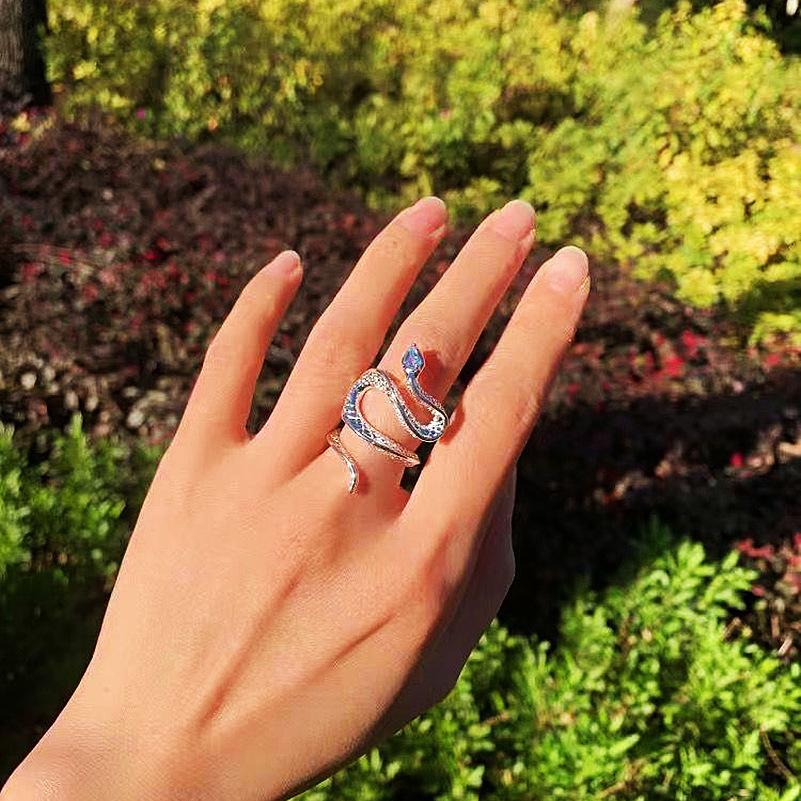 New Serpentine Ring Women's Topaz Fashion Personality Cold Wind Men's Light Luxury Opening Adjustable Ring