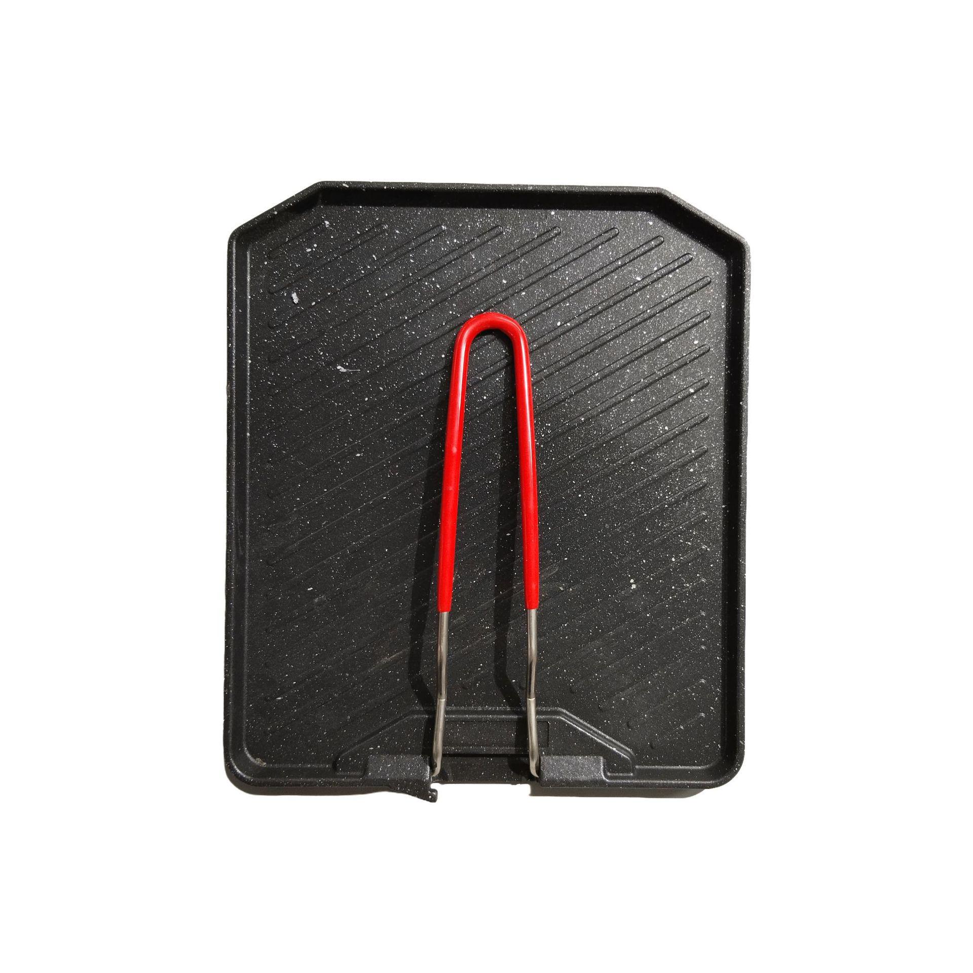 Portable Non-stick Camping Grill Pan - Easy Clean Iron Griddle for Outdoor BBQ
