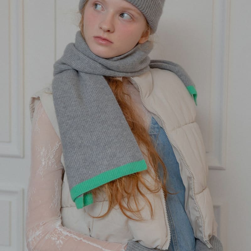 Mellotory Kaschmir 100 Lippenlinien-Schal (hellgrau)