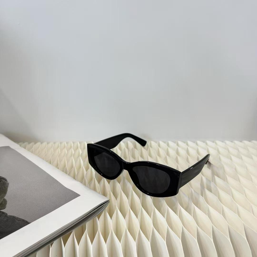 

Korean Style Men s Sunglasses Cat Eye Shape Anti-reflective Outdoor Sun Eyeglasses Vacation Travelling Woman Sun Glass