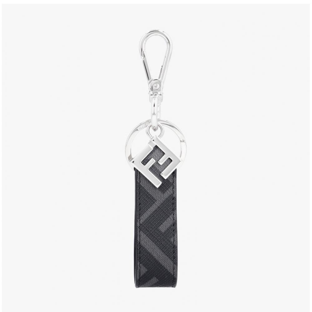 Fendi Logo Square Keyring Afcb F0gxn