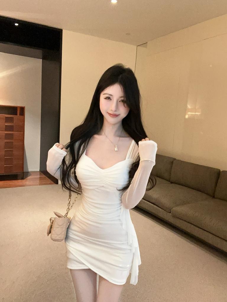 Autumn new sexy dress low-cut square neck mesh fringed slim-fit pleated hip-wrapped bottoming long-sleeved dress