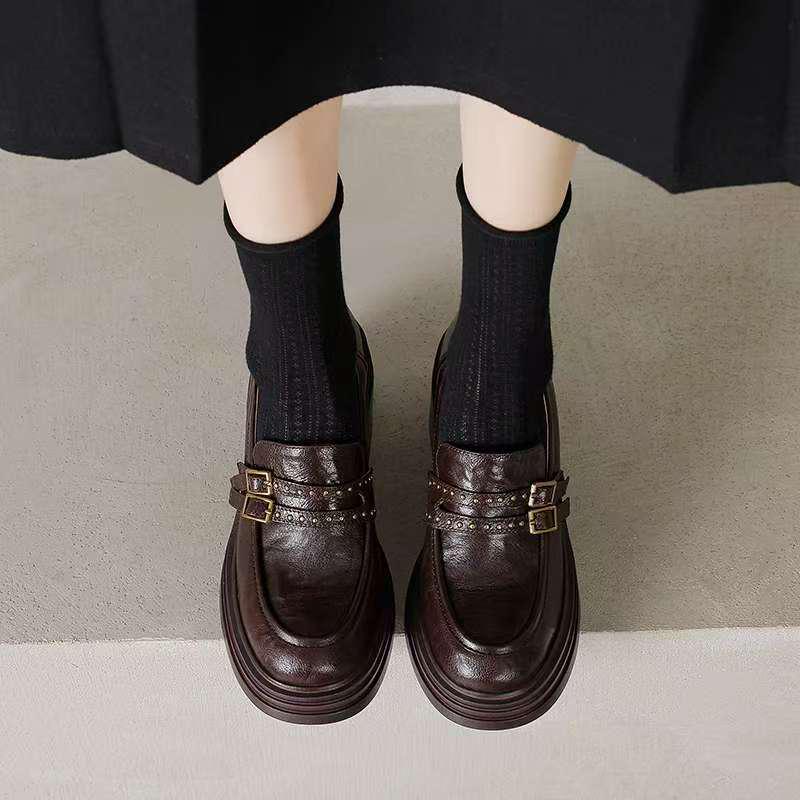 

Женские лоферы из натуральной кожи на массивном каблуке Осень/Зима 2025 - Универсальная обувь на толстой подошве для миниатюрных ног 38 коричневый