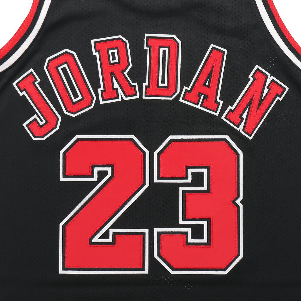 Mitchell & Ness Chicago Bulls Alternativo 1997 98 Michael Jordan Maglia Autentica AJY4GS18400-CBUBLCK97MJO