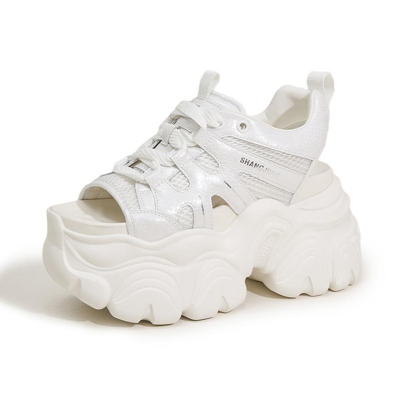 

Platform sandals women s 2025 summer new hollow heightening shoes mesh versatile hole shoes versatile outer wear beach shoes 39 белый