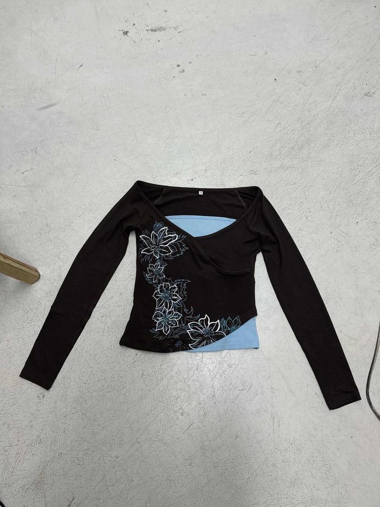 2025 Herbst Amerikanischer Retro-Farbblock Zweiteilig Schmal Geschnitten Damen-T-Shirt