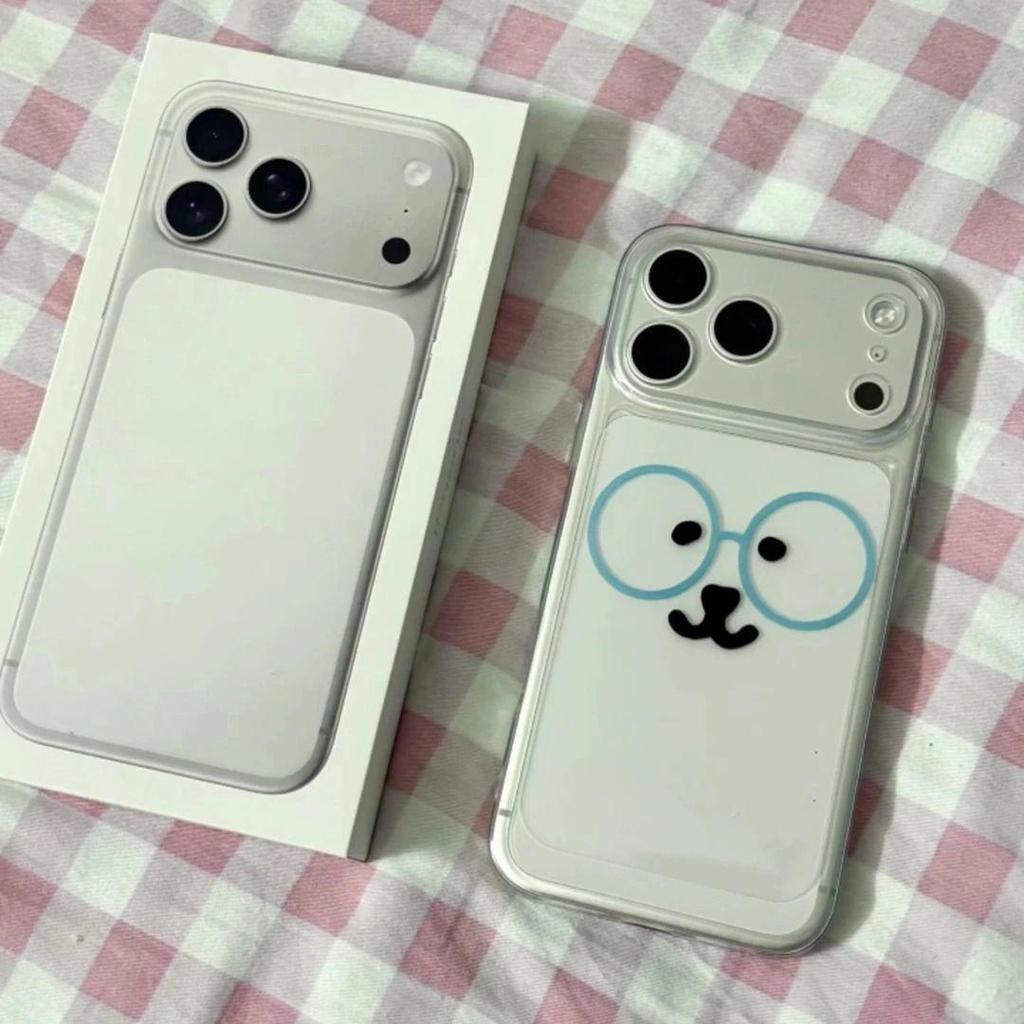 Cartoon Self-Deprecating Bear Phone Case for Apple 12-17 ProMax, Soft Transparent Shell