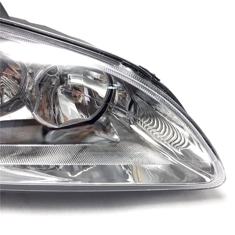Ford Focus 05-08 Classic Headlight Assembly