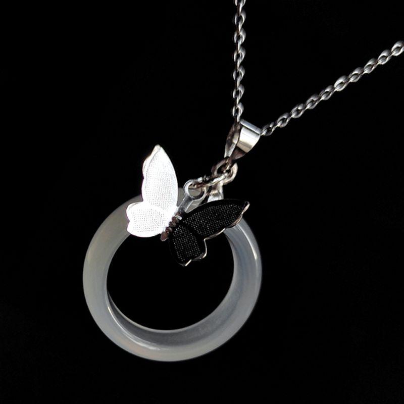 

Cos Tianguan Xie Lian Necklace Couple Pendant Ornaments Silver Chain + white ring // special offer (resin)