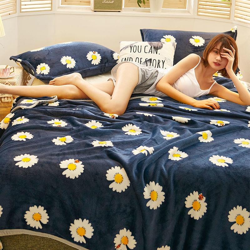 Winter Fluffy Warm Cozy Throw Blankets for Office Siesta Air-Condition Bedspread Thickening Lamb Cashmere Blanket Sofa