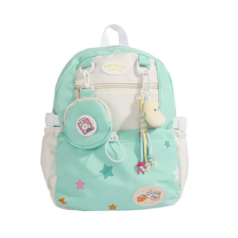 The new schoolbag is high-value, fresh and sweet backpack, light for junior high school students, and large-capacity backpack for spring outing.