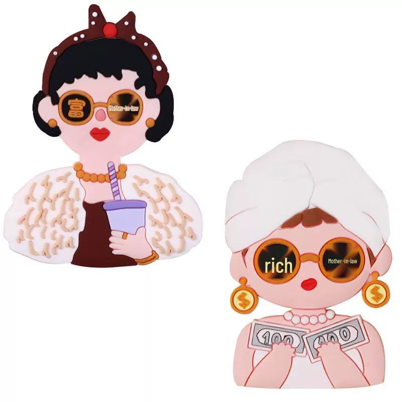 Mother's Day Cake Decor: Cute Mom & Bestie Ornaments - Internet Celebrity Duck Plug-in.