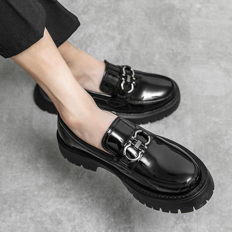 Sur-chaussures mocassins, petites chaussures en cuir, chaussures en cuir brillantes rehaussées à semelles épaisses style britannique, chaussures décontractées