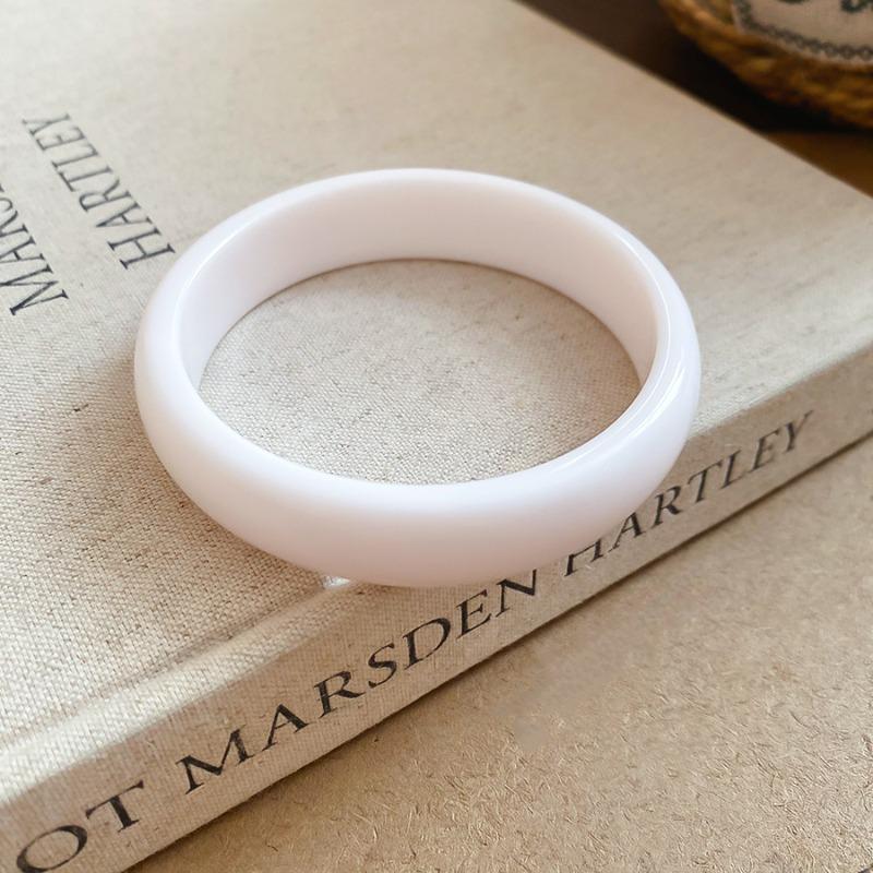 Resin geometric round bracelet fashionable simple versatile bracelet Mori niche design sense jewelry women