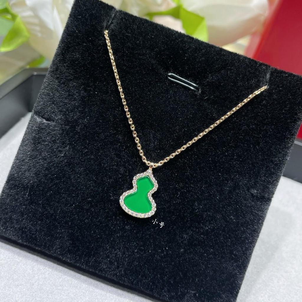 Kirin Gourd Rose Gold Necklace with Carnelian, Mother of Pearl, and Green Agate Pendant for Women