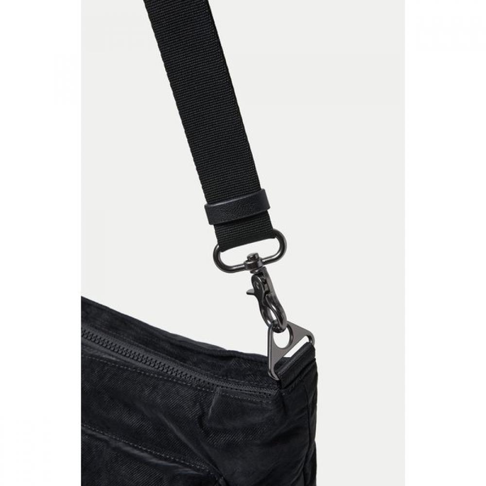 SERIES Velvetin Crossbody Bag Black Ssbax26501bkx