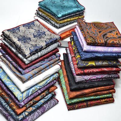 Herren Einstecktuch Koreanische Version Kaschmirblume Klein Quadratisch Anzug Einstecktuch Vielseitiges Kleid 24*24Cm