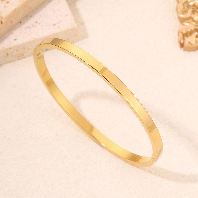 Women's High-End Non-Fading Titanium Steel Bracelet with Polished Buckle Bangle