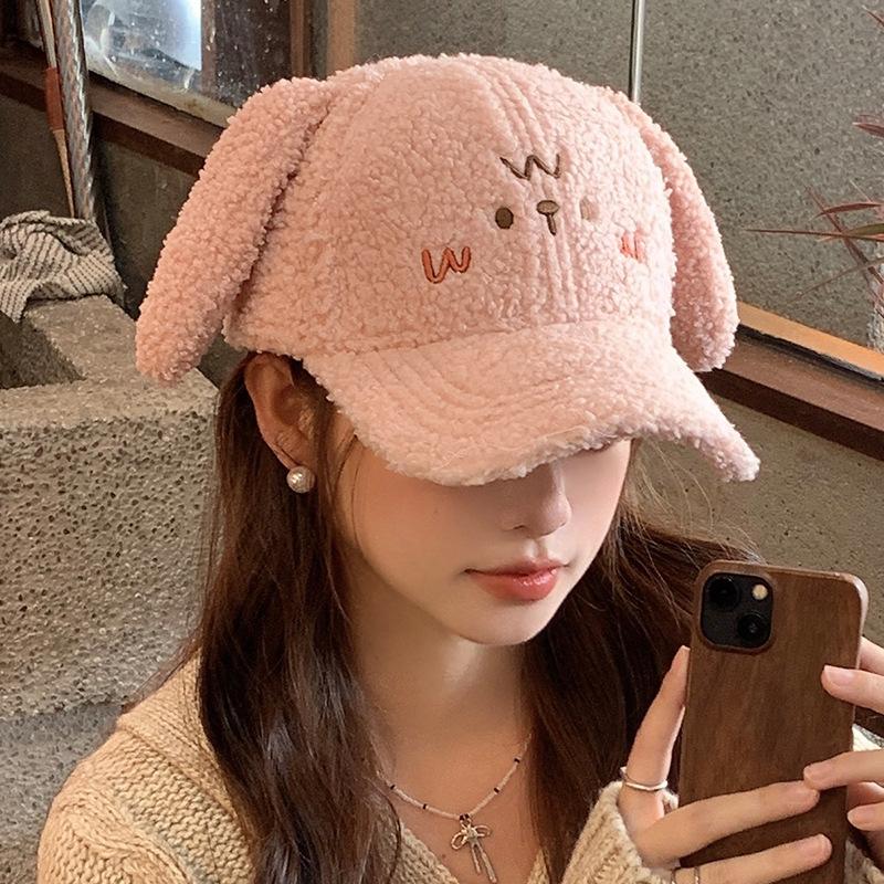 New Autumn and Winter Hat Female Cute Versatile Plush Cap Thickened Warm Face Small Baseball Cap Tide