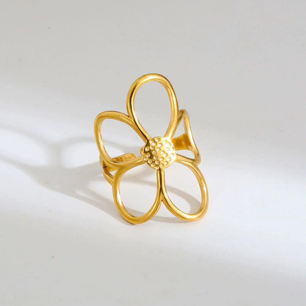Stainless Steel Hollow Daisy Flower Rings for Women Simple Gold Silver Color Open Ring Anti Allergic Rust Proof Stylish