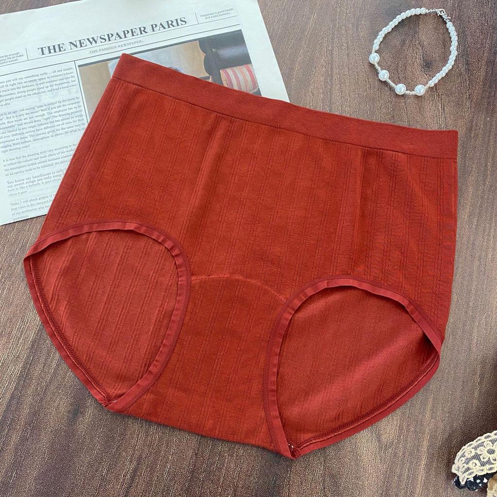 Ankela Plus Size Red Seamless Antibacterial Buttock-Lifting Women's Briefs, Mid-High Waist, Breathable, Year of the Rat Design.