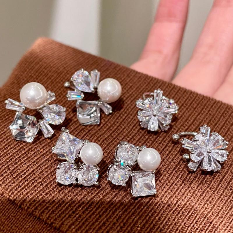 Elegant French Zircon Pearl Earrings: Unique Design & Exquisite Ear Clips for Women