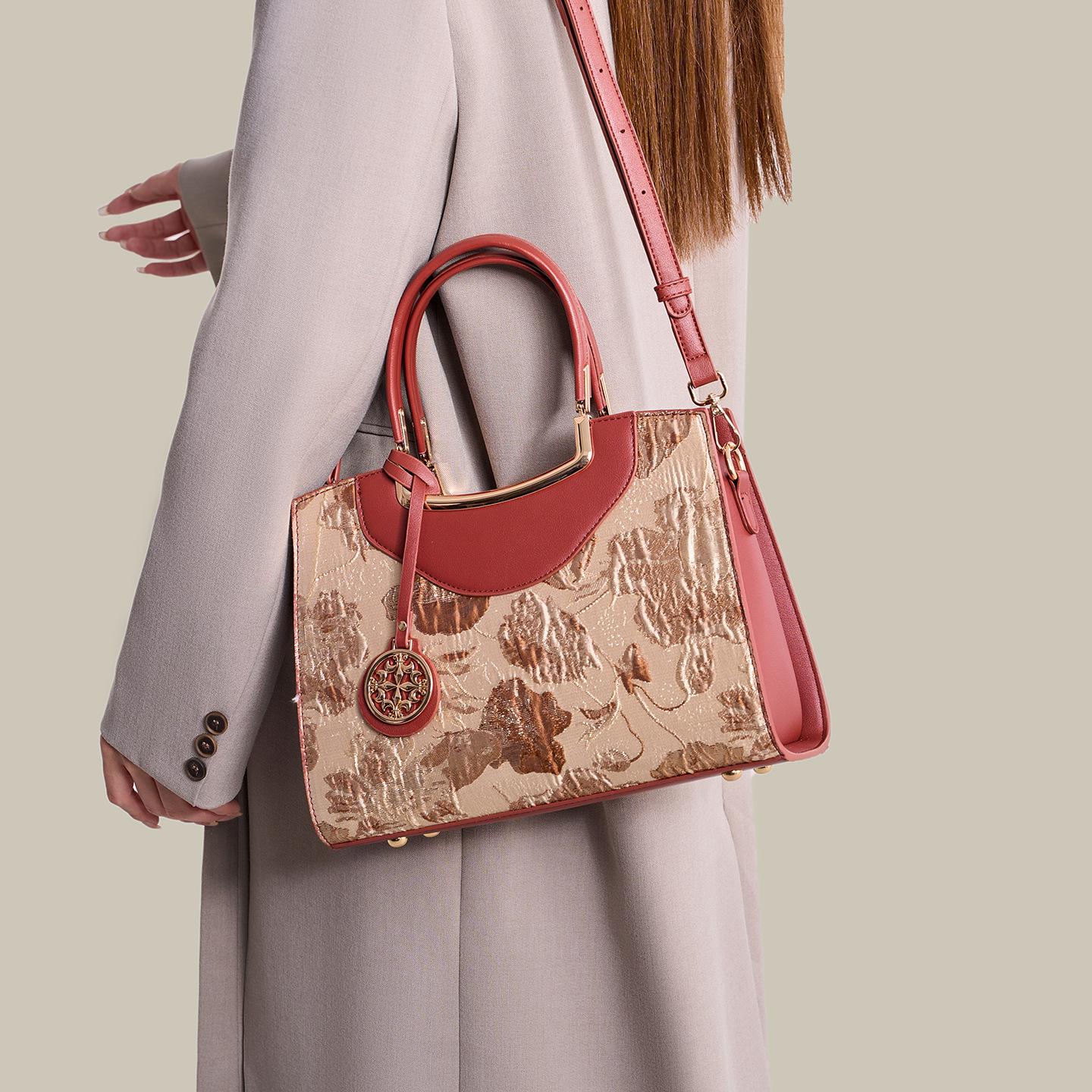 Spring And Summer Fashion Versatile Premium Texture Chain Handbag Messenger Bag Simple Mother S Day Gift