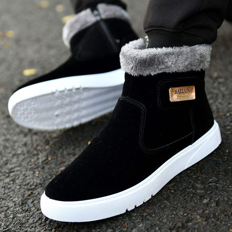 2025 New Winter Sports High-top Shoes Men's Students Korean Version Trend Velvet Flat-bottomed Casual Versatile Board Shoes