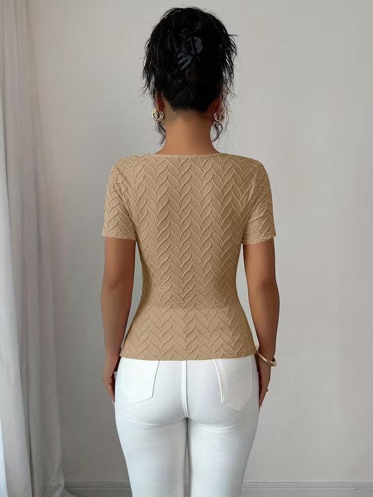 Ευρωπαϊκό Γυναικείο Ασύμμετρο T-shirt Slim-Fit με Μεταλλικό Διάκοσμο