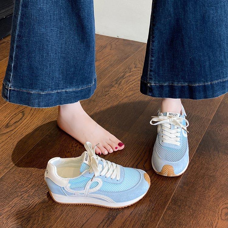 

Внутренние кроссовки на платформе, женские летние 2025, новые дышащие сетчатые спортивные кроссовки, не пахнут ногами, повседневные ретро кеды 40