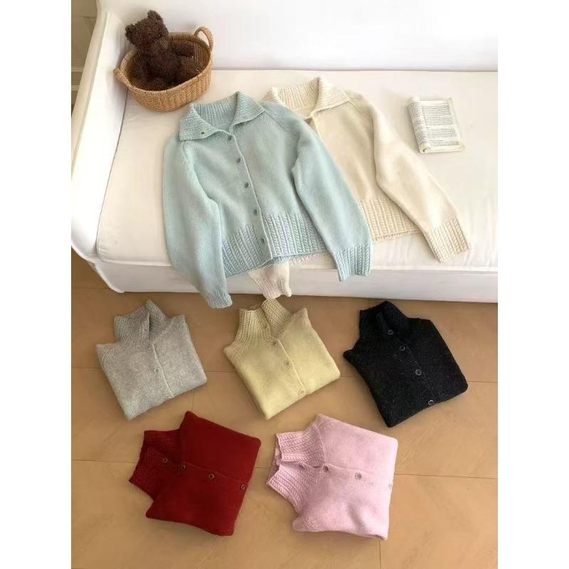 Simple solid color turtleneck sweater jacket for women's autumn and winter new shoulder-plugged long-sleeved knitted cardigan for women