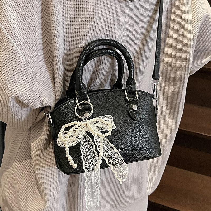 This Year's New Fashionable Lychee Pattern Simple Temperament Handbag Women's Foreign Style Versatile Commuter Style Solid Color PU Messenger Bag