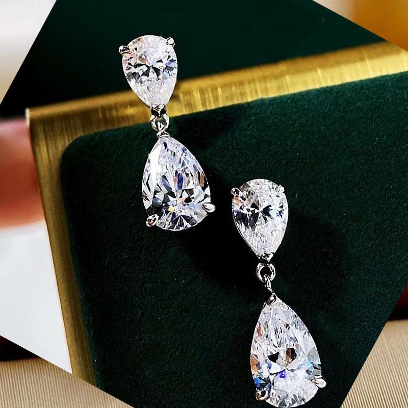 2023 Moissanite Teardrop Earrings: Shiny Zircon, European & American High-End Women's Fashion